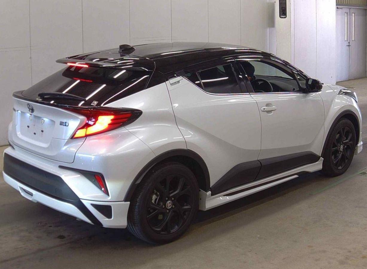 2023 Toyota C-HR Mode Nero Safety Plus III, photo 4