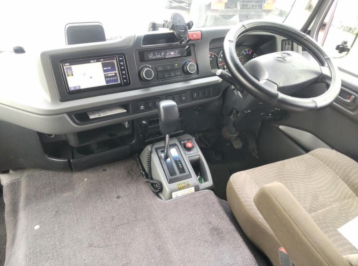 2024 Toyota Coaster Long GX, photo 6