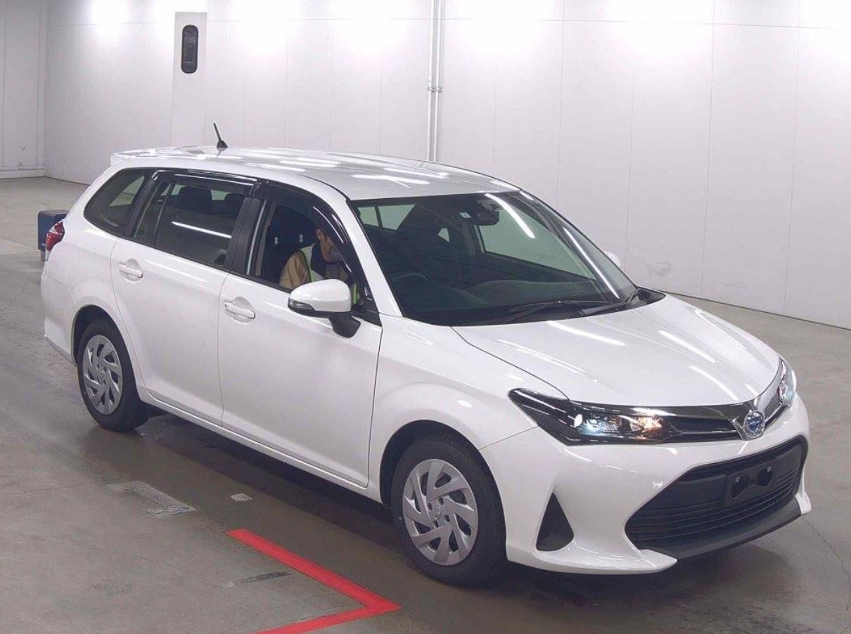 2023 Toyota Corolla Fielder Hybrid EX, photo 5