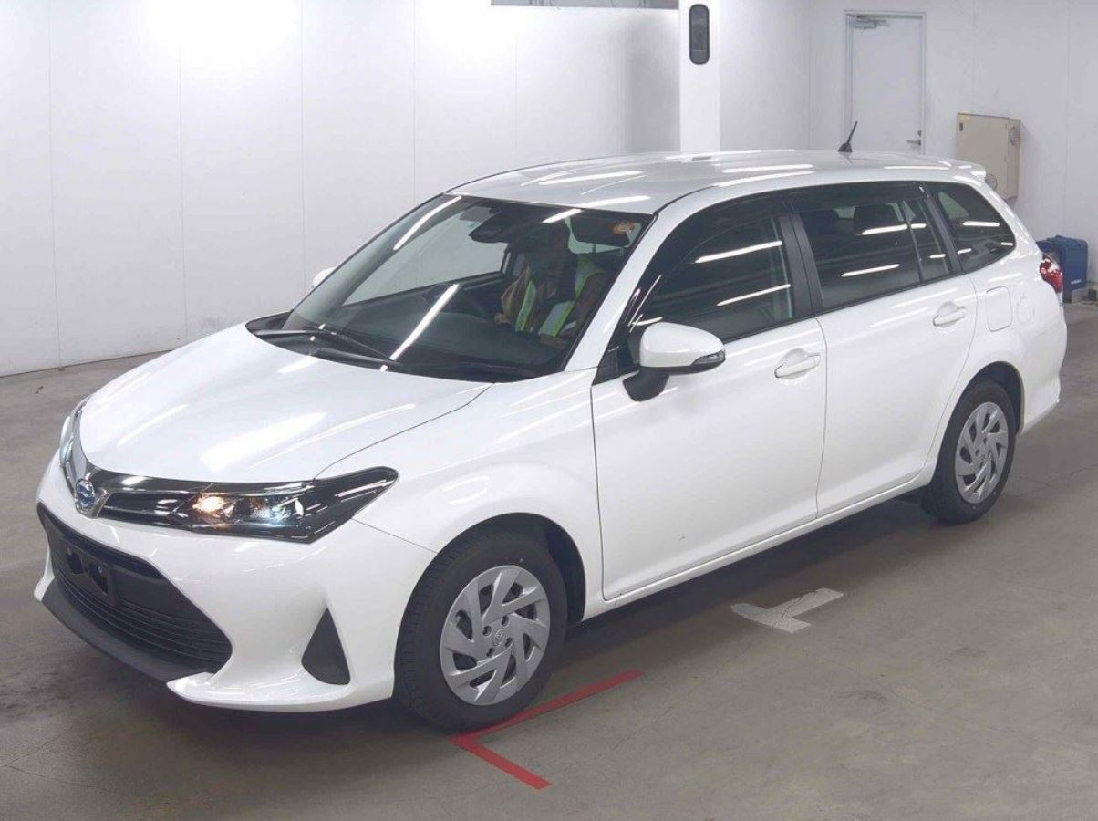2023 Toyota Corolla Fielder Hybrid EX