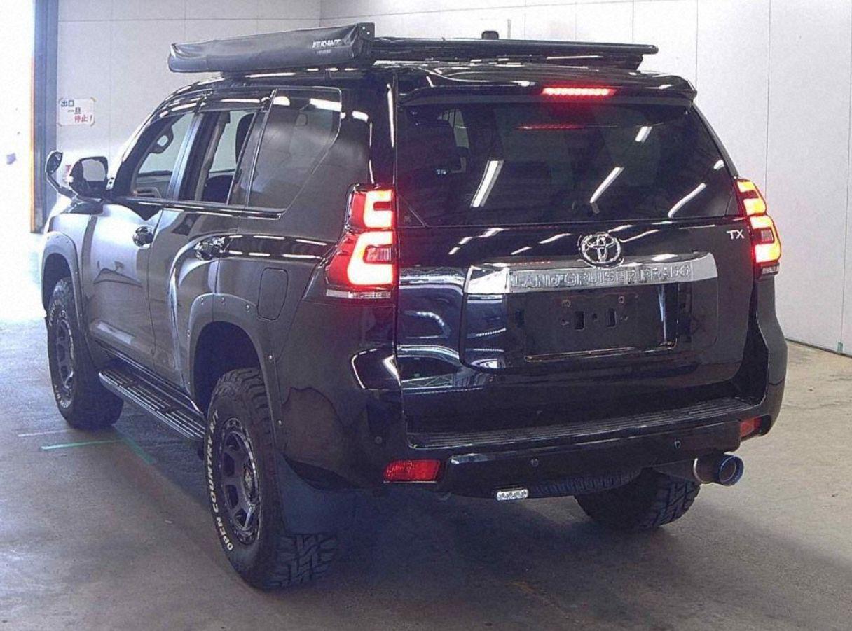 2023 Toyota Land Cruiser Prado 5D 4WD TX, photo 3