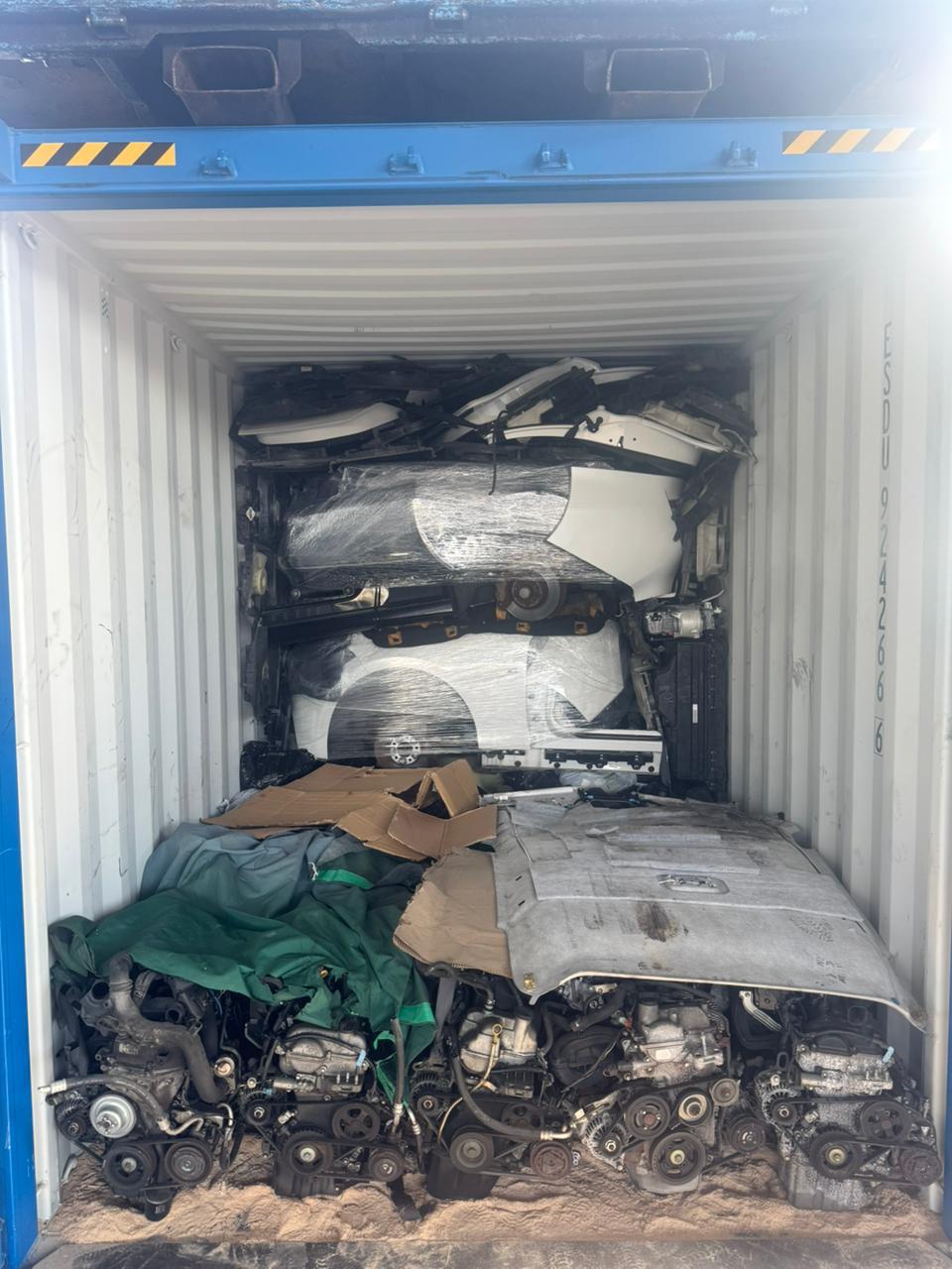 ESDU 924266 6 · wrapped panels over engine wall
